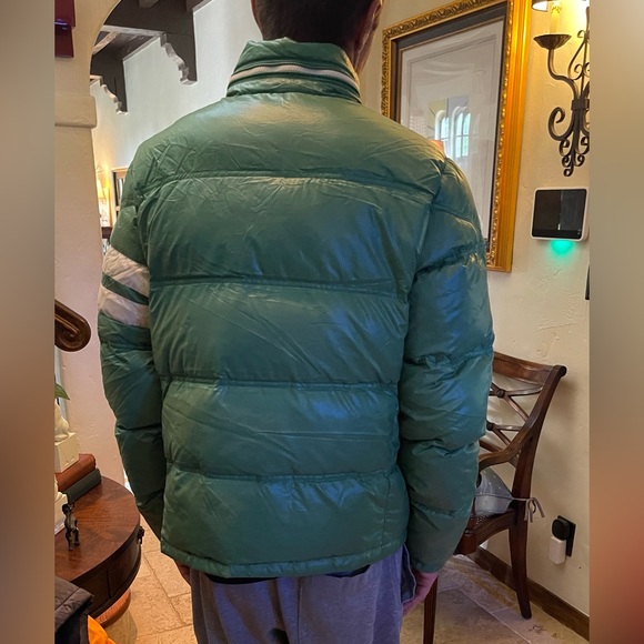 Super cool Moncler puffer coat - Picture 3 of 10